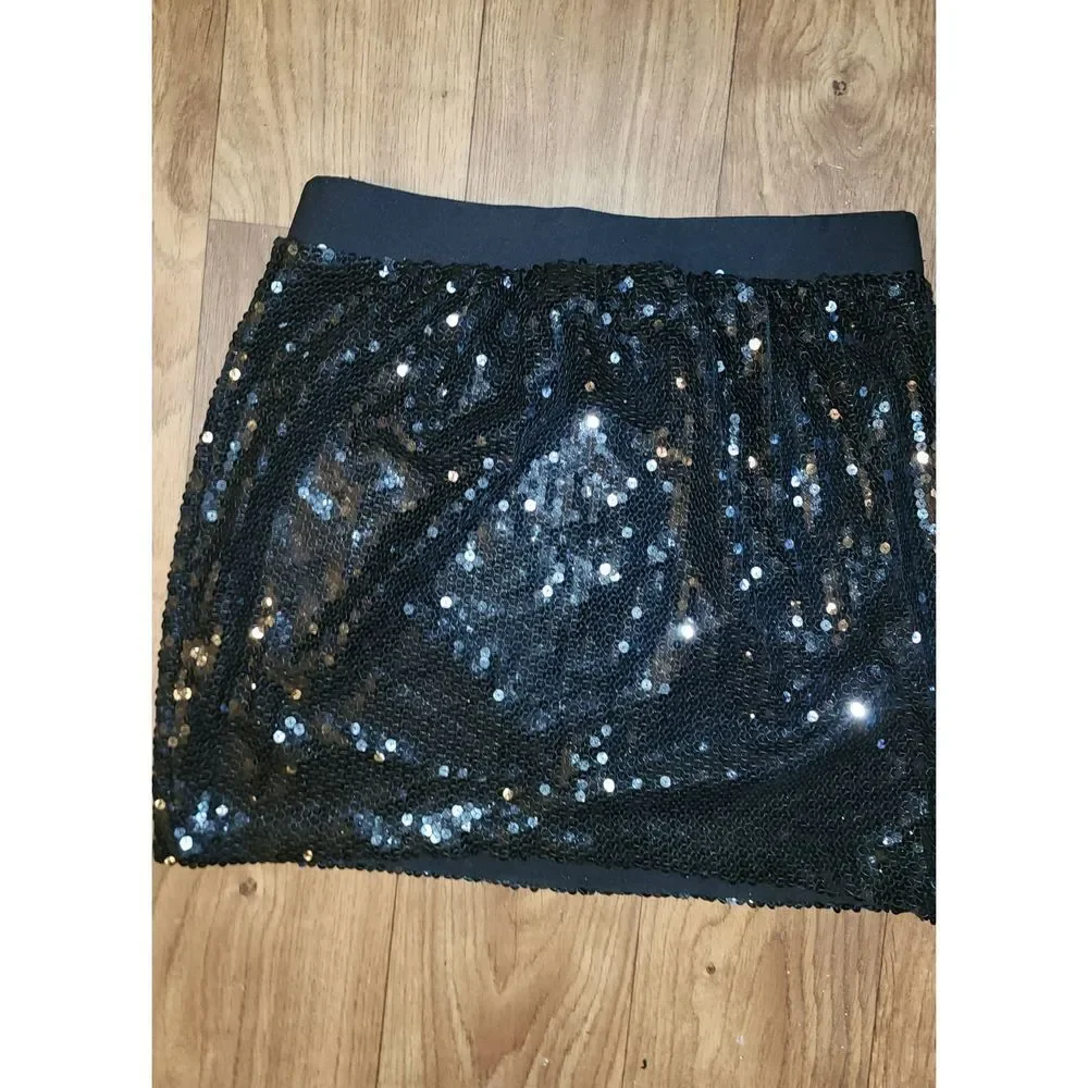 INC BLACK SEQUINED SKIRT
